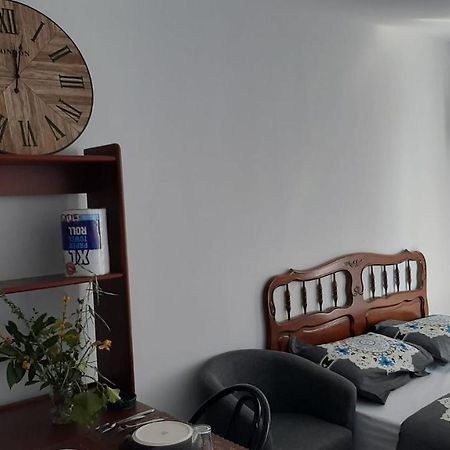 Studio Tres Propre De 18 M2 Сержі Екстер'єр фото