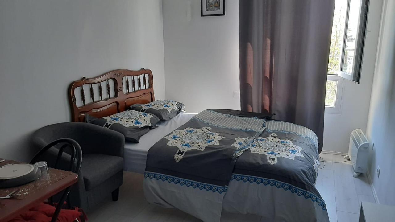 Studio Tres Propre De 18 M2 Сержі Екстер'єр фото